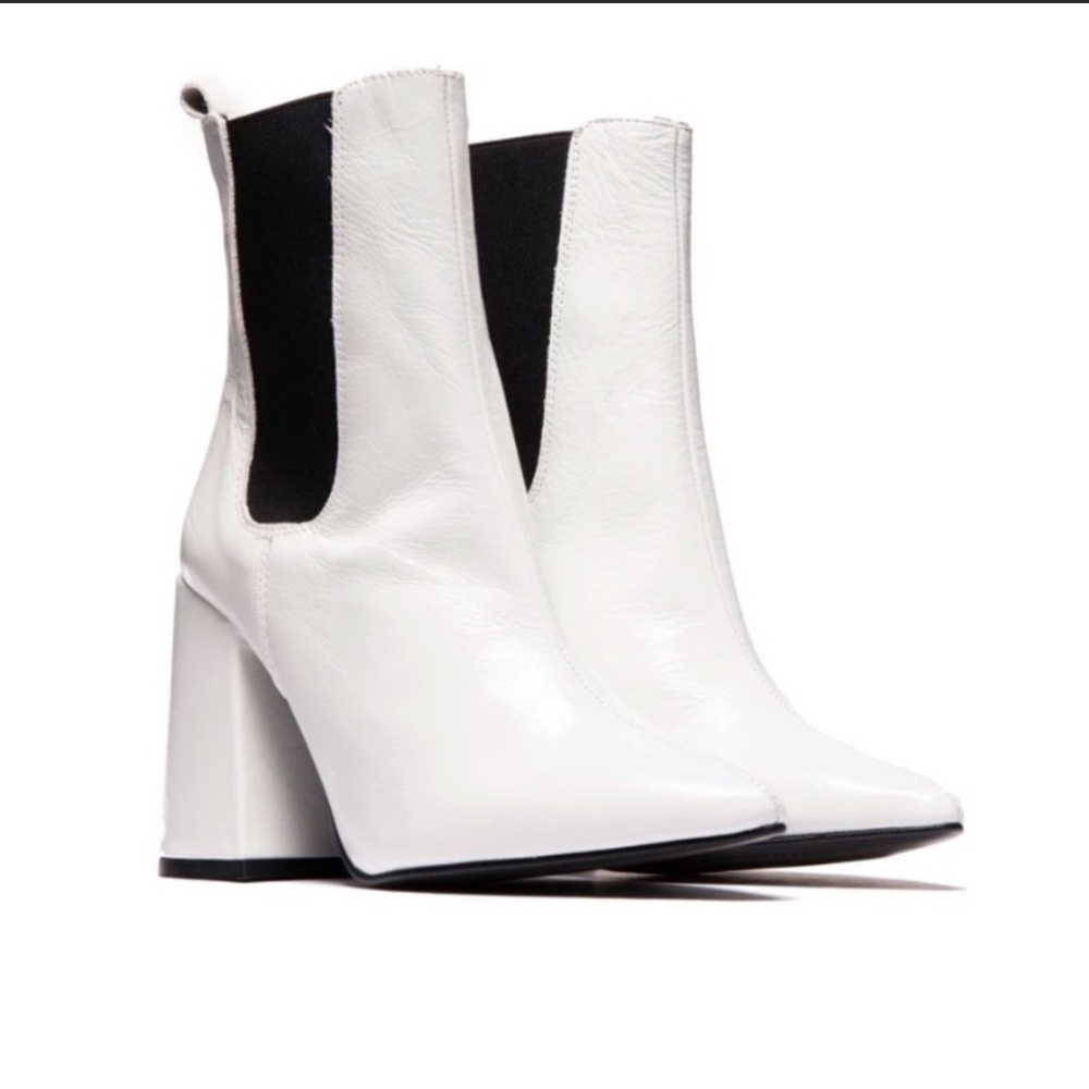 L’Intervalle White Leather Ankle Boots Chunky Heel Pointed Toe Chelsea Slip On